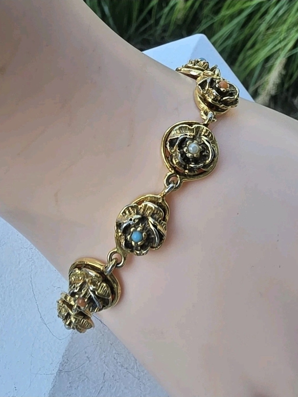Vintage Signed Goldette Gold Tone Rose Link Bracelet Faux Turquoise Coral Pearl